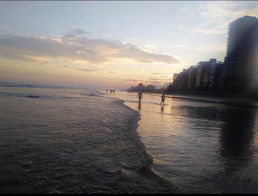 Apartamento Beira Mar Centro Da Cidade Wifi Gratis Mongaguá Esterno foto